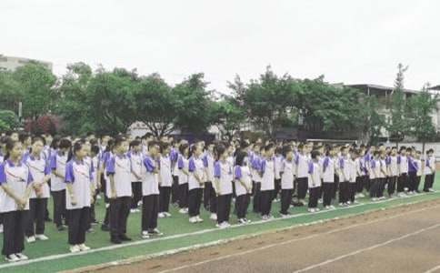五年级暑假日记散学典礼