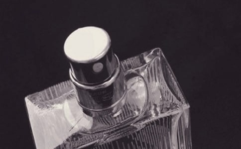 喷了香水的蚂蚁公主睡前故事