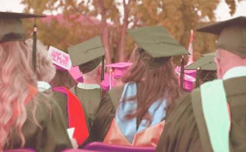 毕业联欢会活动策划书