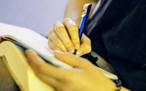 �����˶���С�����2ƪ��