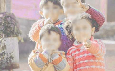 ��Ӣ�۶�Ů���ۺ��