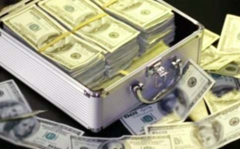 ����������