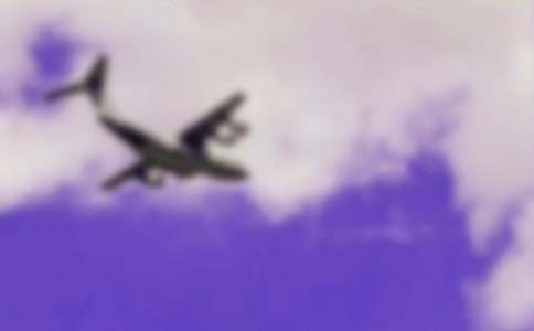 �����е�ֽ�ɻ�����800��