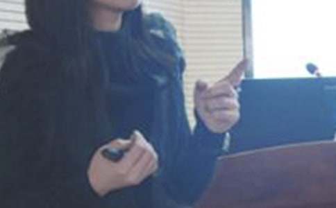 公关危机新闻发布会发言稿