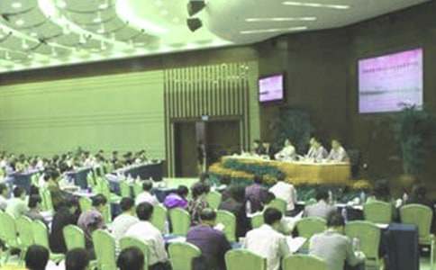 ��Ƹ��˾�����ݽ��弯��6ƪ