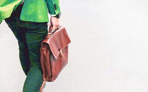 ��ѧ����ҵ���鱨��(����15ƪ)