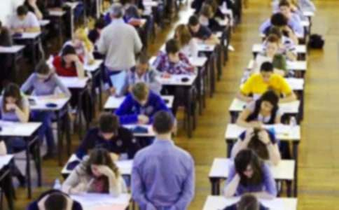 �йؿ��Եķ�˼����300�ֻ���7ƪ