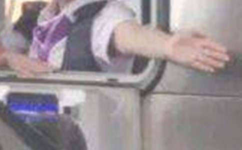 �����շ�Ա��ְ����(����12ƪ)