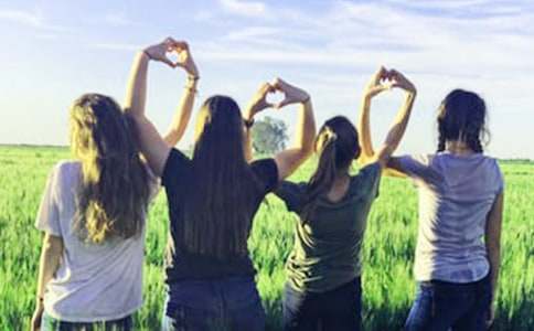 小学同学作文300字汇总8篇