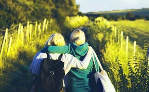 【精选】同学的一件事作文5篇