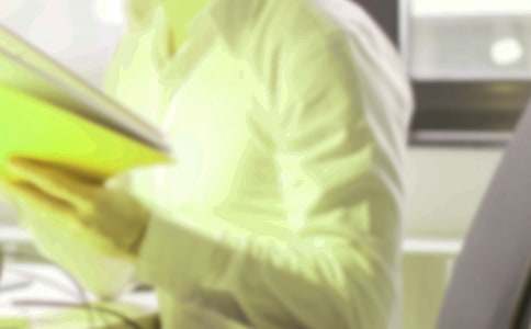 关于文员转正申请书