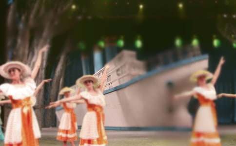 �赸�����쵼������