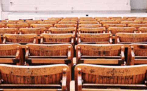 ѧУ��ְ�����������ƶ�