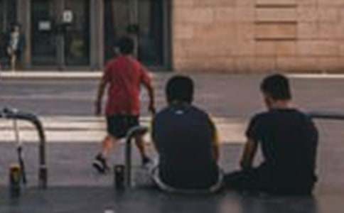 【精选】中学生自我介绍锦集6篇