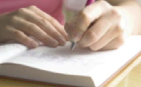 实用的老鹰捉小鸡二年级作文合集8篇