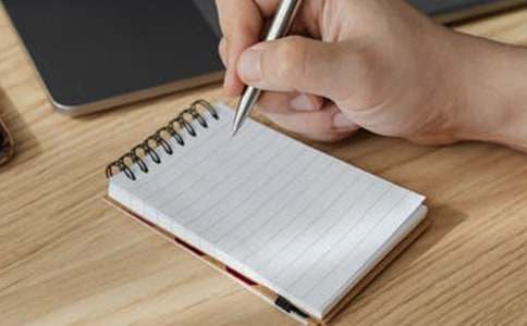 实用的老鹰捉小鸡二年级作文300字汇编六篇