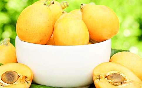 我是一颗枇杷树