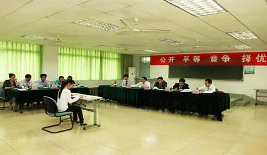 面试自我介绍(汇总15篇)